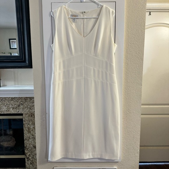 Vintage Talbots Petites Sheath Dress and Blazer Set Cream Size 12 Office Siren - Picture 3 of 12